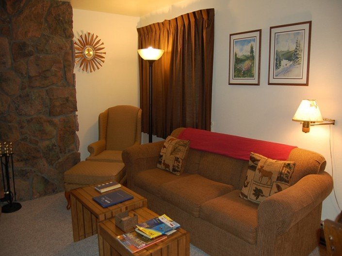 Hideaway Village alpine living_room